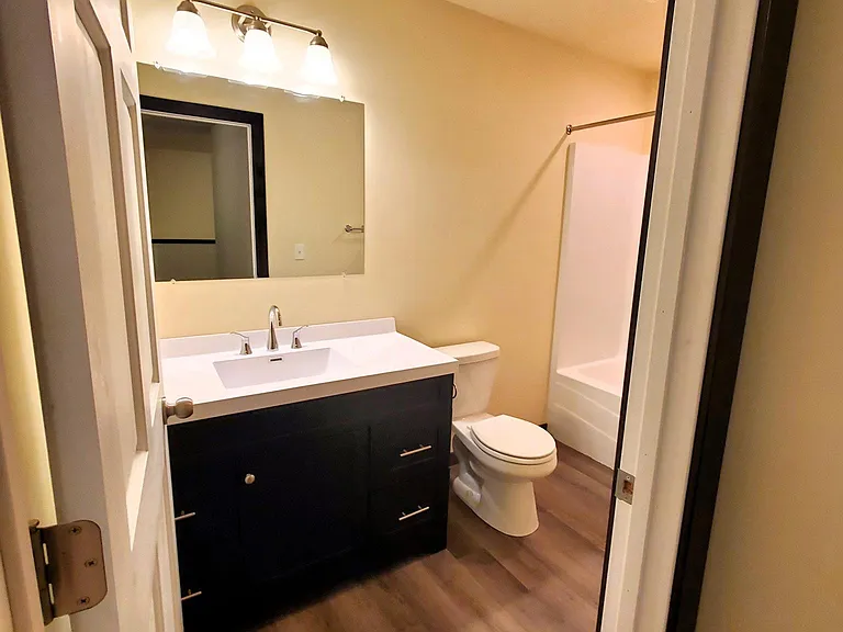 301 S Wasson Ln #D — Photo 6