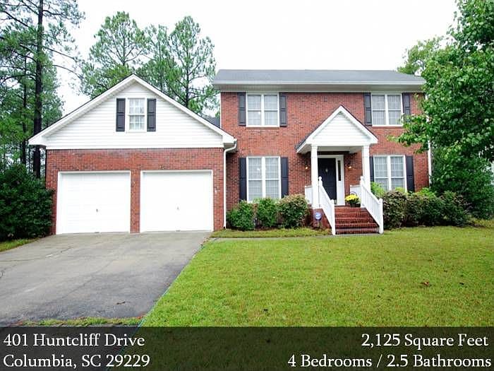 Front of 401 Huntcliff Dr