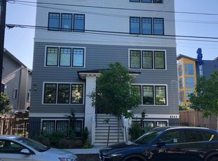 8543 Midvale Ave N #PENTHOUSE, Seattle, WA 98103