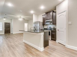 1413 Warringwood Dr, Greenville, TX 75402