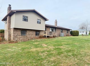 209 Hoover Dr, Martinsburg, PA 16662