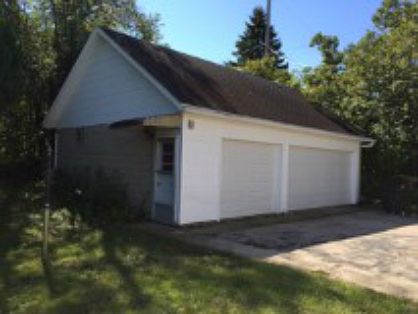 3 Bay Garage, workroom above