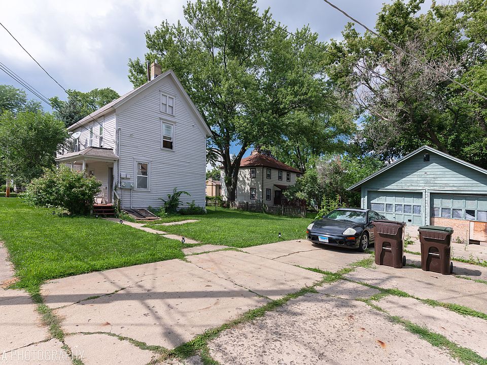 105 McHenry Ave, Crystal Lake, IL 60014 Zillow