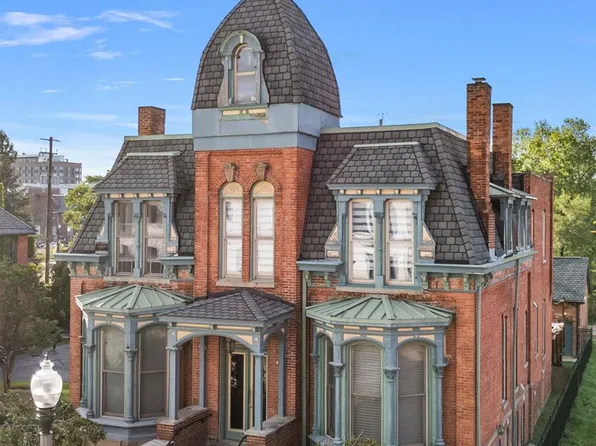 291 Edmund Pl #1, Detroit, MI 48201