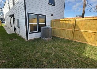 7125 Bywood St #A, Houston, TX 77028