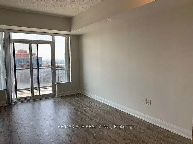 2800 Keele St #909 — Photo 10