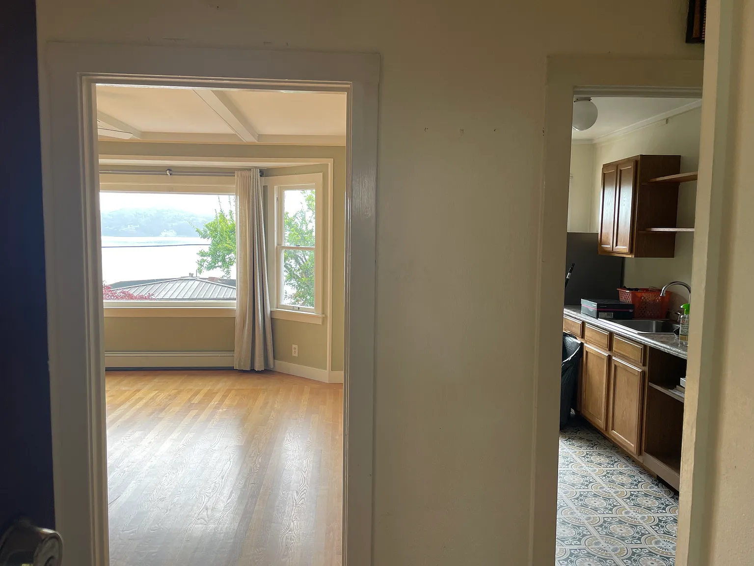 1 bed, 610 sqft, $4,500 — Photo 3