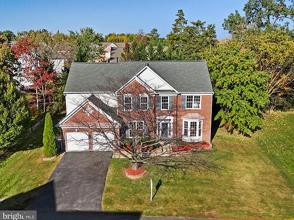 3rd image of 12944 Cedar Glen Ln