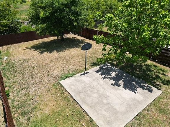 3rd image of 7217 Avington Way