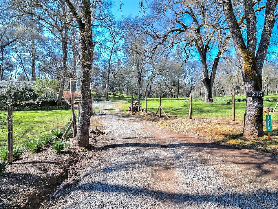 1st image of 1215 Valley Quail Ln