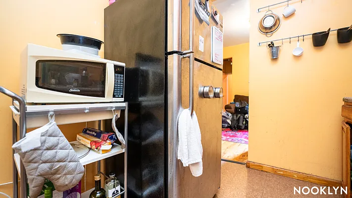 Rented by Nooklyn NYC LLC | media 17