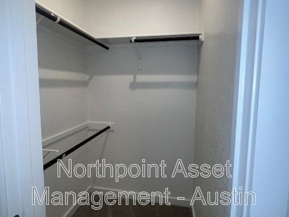 5th image of 2500 Forest Creek Dr #1101