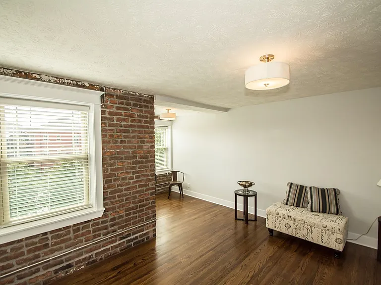 628 Park Ave — Photo 84