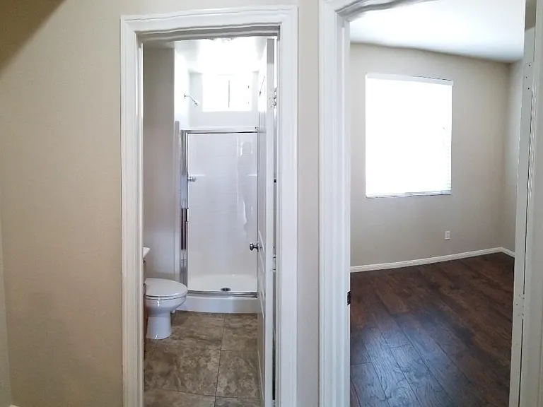 4300 Newton Ave #ASK — Photo 13