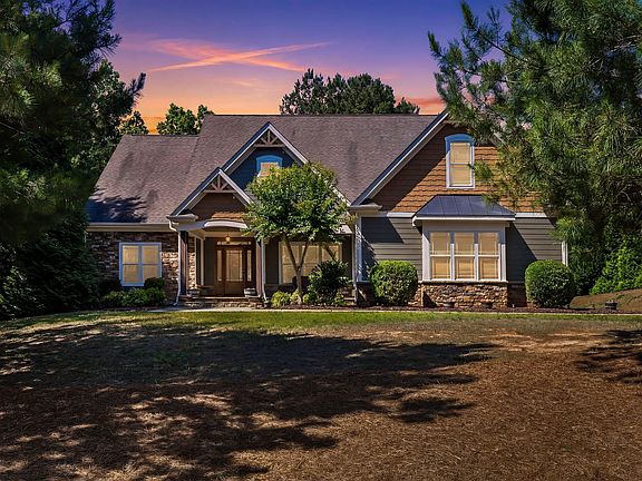 4th image of 90 Pebble Creek Dr