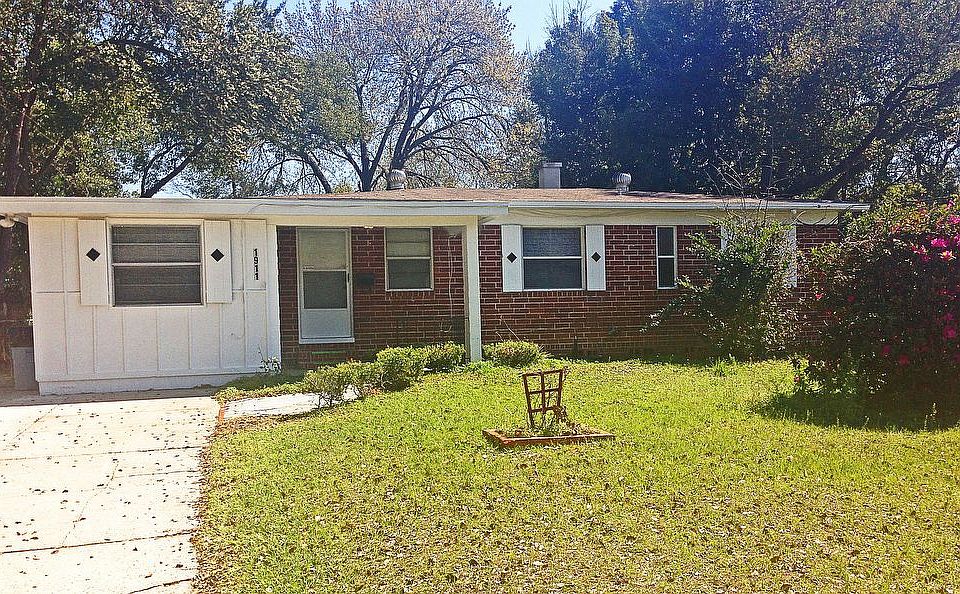 1st image of 1911 Sprinkle Dr