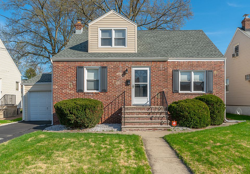 1st image of 1095 Schneider Ave