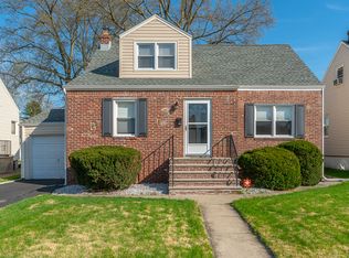 1095 Schneider Ave, Union, NJ 07083