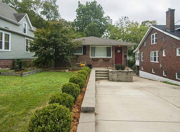 3rd image of 7054 Dale Ave