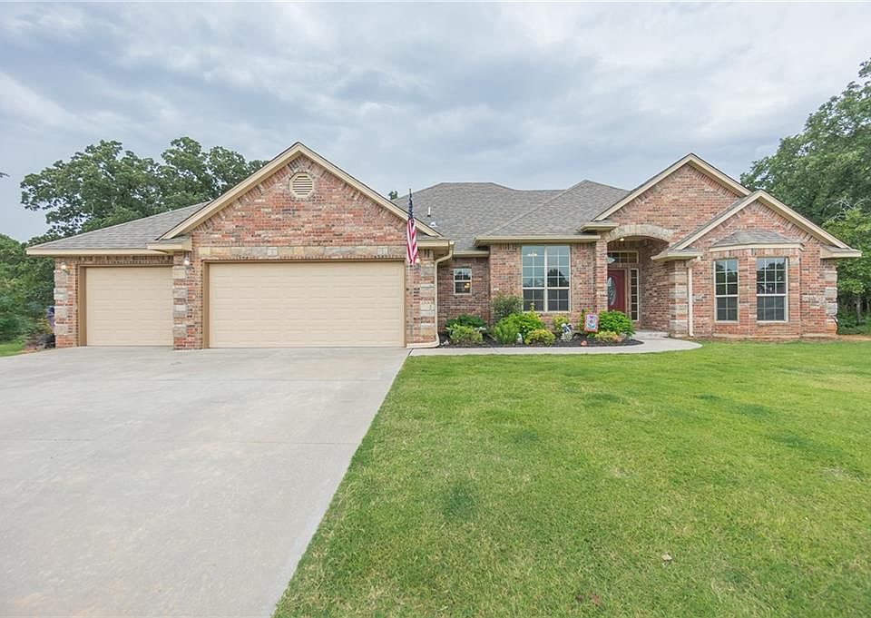 1st image of 21332 SE 97th Pl