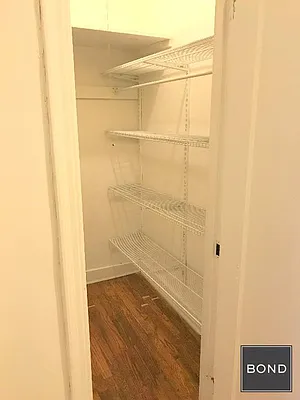 Rented by Bond New York | media 41