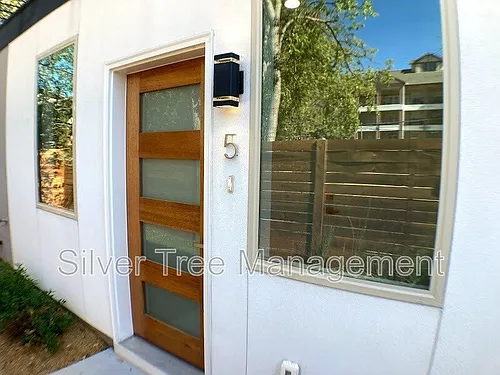 3811 Munger Ave #105 Photo 1