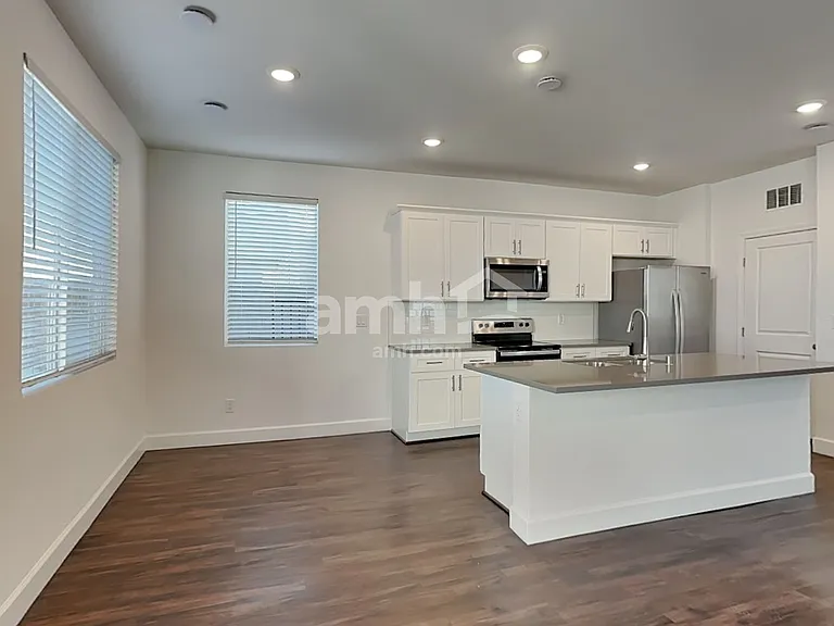 2742 Hot Cider Ave — Photo 6