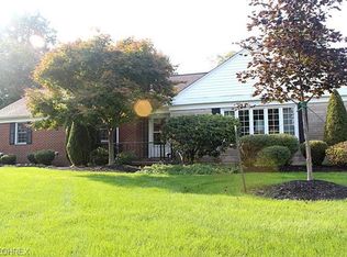 19291 Westover Ave, Rocky River, OH 44116