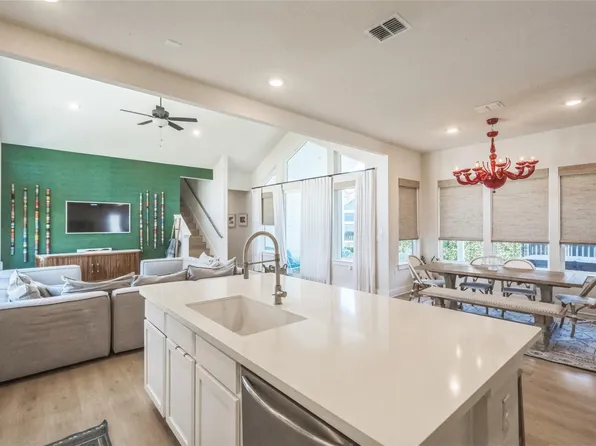 8806 Bestride Bnd, Austin, TX 78744