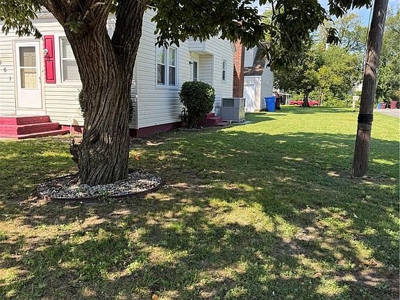 2nd image of 601 Wingfield Ave