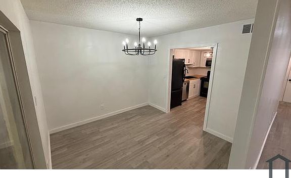 5th image of 7604 Camarina Calle
