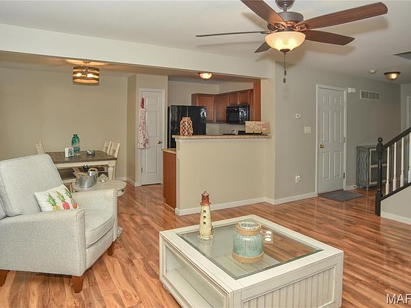 4th image of 155 Brushy Brook Dr