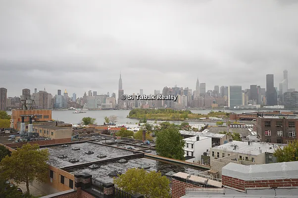 Rented by Sam Tabak | media 62