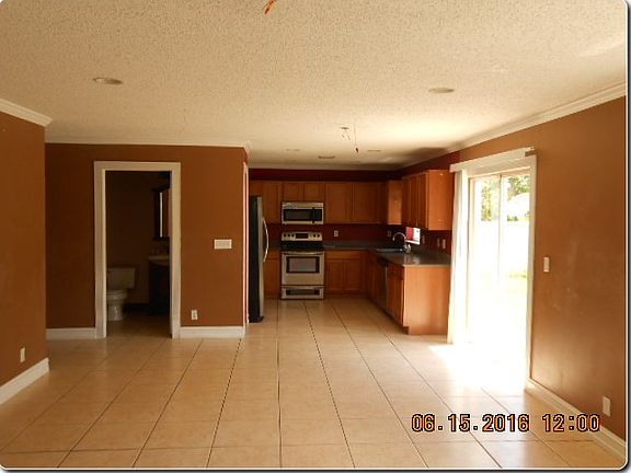 4th image of 6584 Rivermill Club Dr