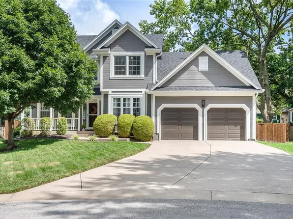 4923 Brockway St, Shawnee, KS 66226