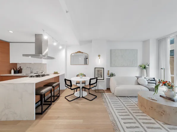 130 West 20th Street 5D image 1 of 7