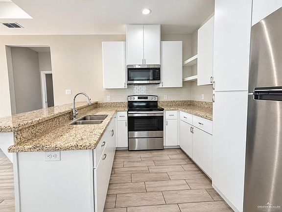 5th image of 1303 W Heritage Dr