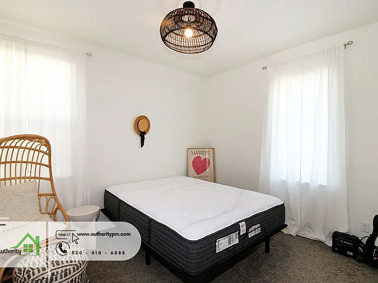 4624 Pleasant Hills Dr — Photo 9