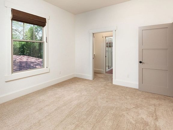 5th image of 1740 Arcadian Ave #154