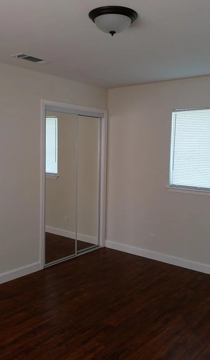 2118 Alpha Way — Photo 3