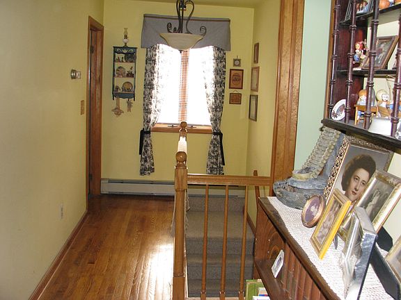 2nd Floor Hall