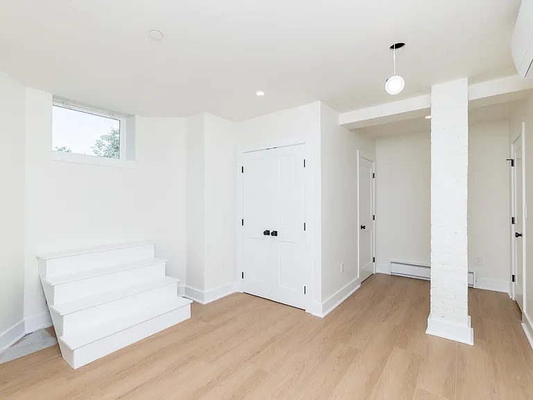 219 Trenton St #1 — Photo 21