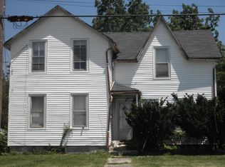 434 Park Ave, Sycamore, IL 60178