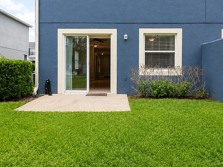 12660 Somerset Oaks St #12660 — Photo 12