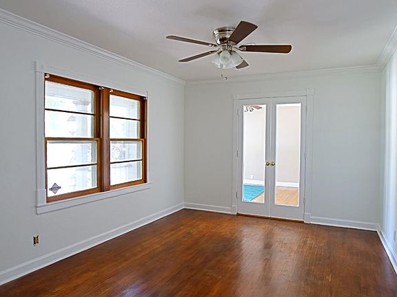 5th image of 2603 School St