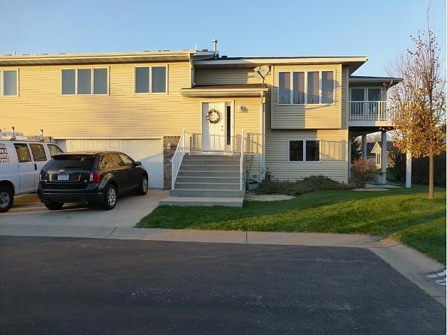 1st image of 190 Sieben Crest Ln