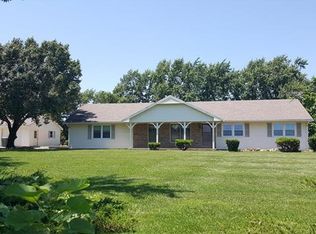 2860 Nevada Ter, Ottawa, KS 66067