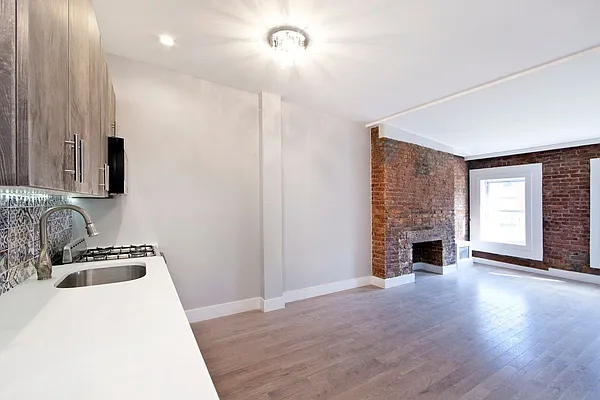 Rented by EXP Realty NYC | media 20