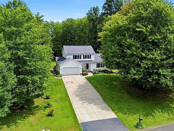2nd image of 8344 Merrill Pl