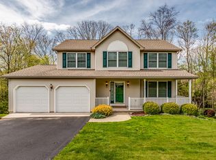 111 Kestrel Rd, Mountain Top, PA 18707